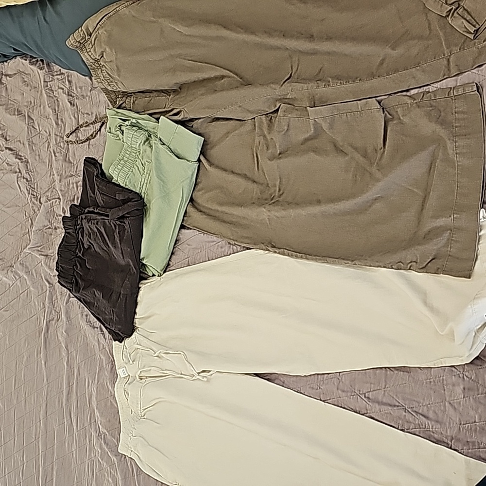 Wide leg pants